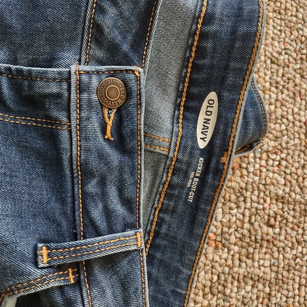Mid Rise Kicker boot cut - Picture 3 of 5